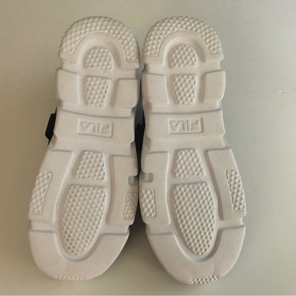 EUC FILA VASTRA WOMENS BLACK/PINK/WHITE SOLE RUNNING SHOES-SIZE 9 1/2 - Picture 6 of 6